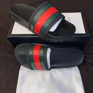 MEN’S GUCCI SLIDES SIZE 10 BRAND NEW IN BOX